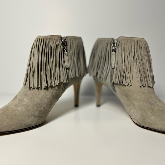 Sam Edelman Kandice Fringe Ankle Boots Dove Gray Suede Womans Size 8.5 Side Zip - Picture 5 of 13